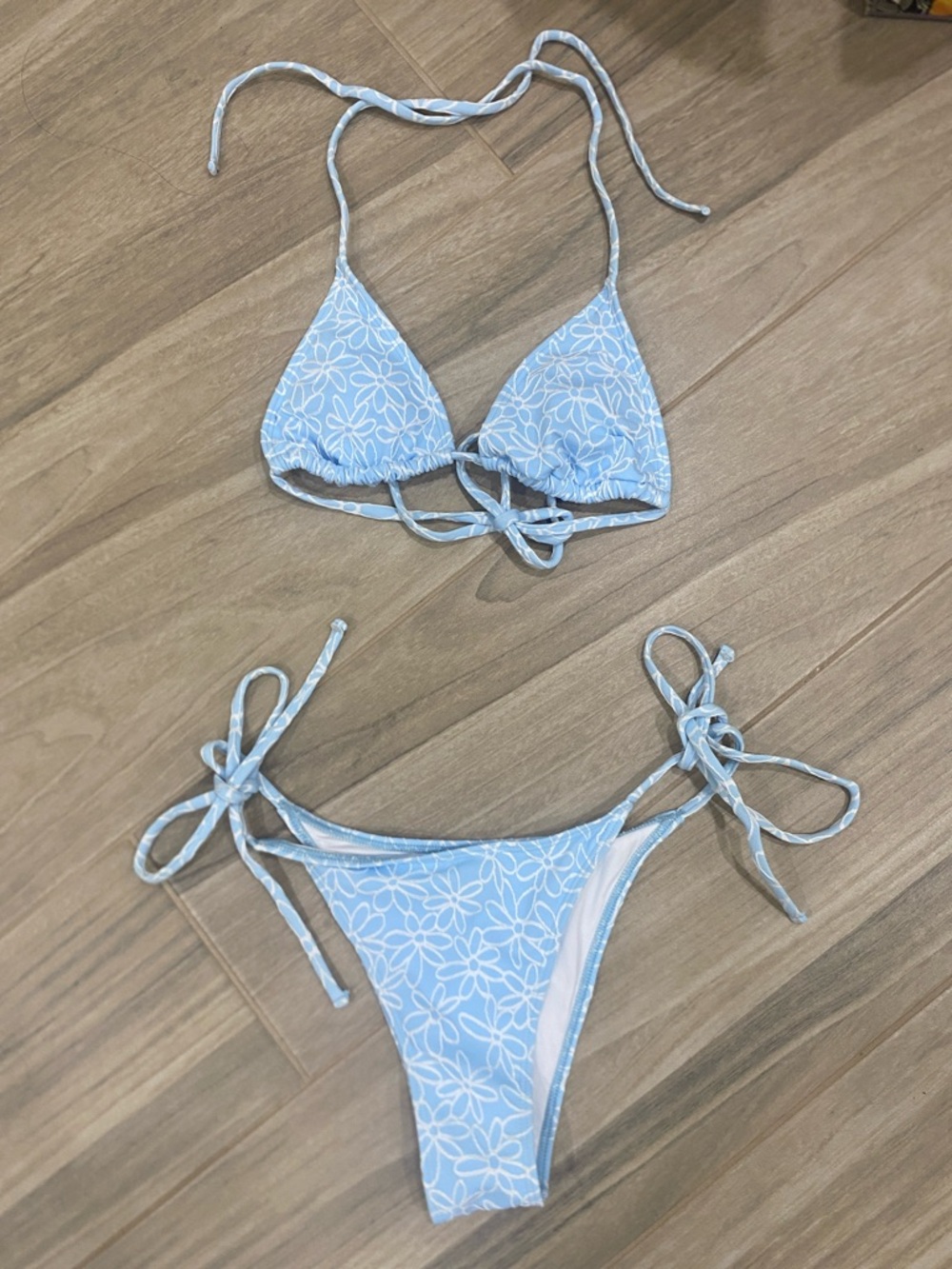 Zaful Light Blue Floral Tie-Side Triangle Bikini